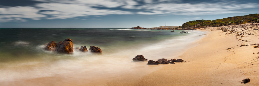 Cape_Lewin_Lighthouse.jpg