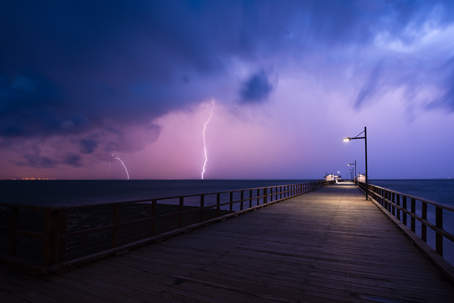 woddypointstorm500.jpg